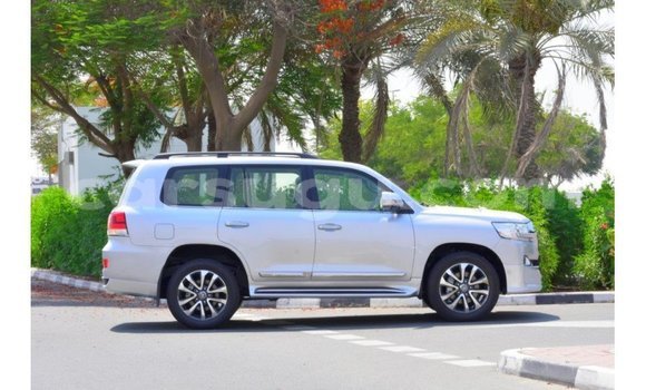 Buy Import Toyota Land Cruiser Other Car in Import - Dubai in Burkina Faso Buy Import Toyota Land Cruiser Other Car in Import - Dubai in Burkina Faso