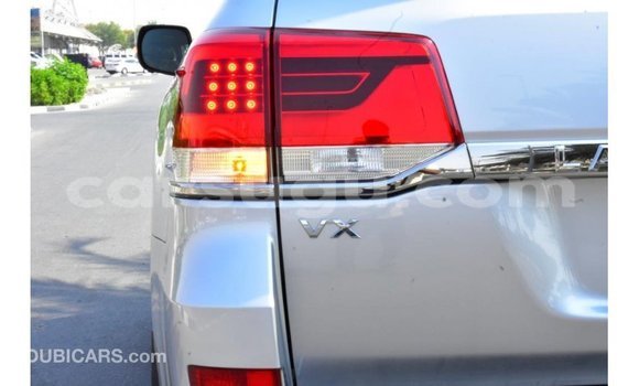 Buy Import Toyota Land Cruiser Other Car in Import - Dubai in Burkina Faso Buy Import Toyota Land Cruiser Other Car in Import - Dubai in Burkina Faso