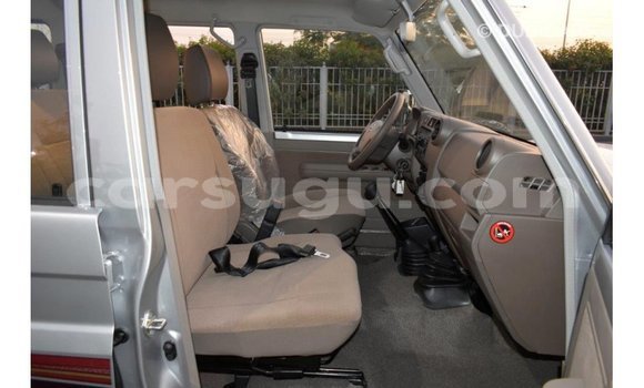Buy Import Toyota Land Cruiser Other Car in Import - Dubai in Burkina Faso Buy Import Toyota Land Cruiser Other Car in Import - Dubai in Burkina Faso