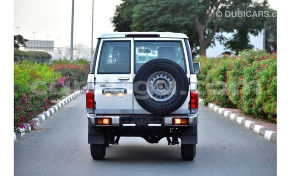 Buy Import Toyota Land Cruiser Other Car in Import - Dubai in Burkina Faso Buy Import Toyota Land Cruiser Other Car in Import - Dubai in Burkina Faso