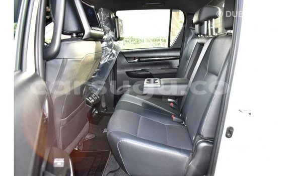 Buy Import Toyota Hilux White Car in Import - Dubai in Burkina Faso Buy Import Toyota Hilux White Car in Import - Dubai in Burkina Faso