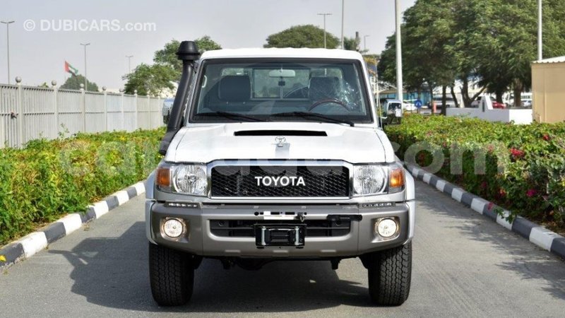 Big with watermark toyota land cruiser burkina faso import dubai 5151