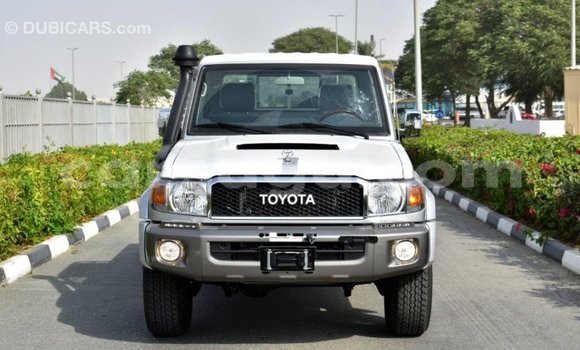 Sayi Imported Toyota Land Cruiser Sauran Mota in Import - Dubai a Burkina Faso Sayi Imported Toyota Land Cruiser Sauran Mota in Import - Dubai a Burkina Faso