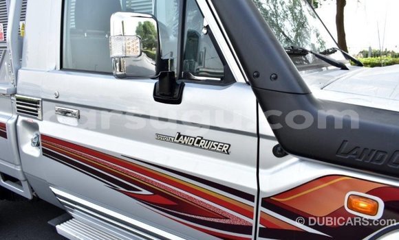 Sayi Imported Toyota Land Cruiser Sauran Mota in Import - Dubai a Burkina Faso Sayi Imported Toyota Land Cruiser Sauran Mota in Import - Dubai a Burkina Faso