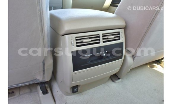 Buy Import Toyota Land Cruiser White Car in Import - Dubai in Burkina Faso Buy Import Toyota Land Cruiser White Car in Import - Dubai in Burkina Faso