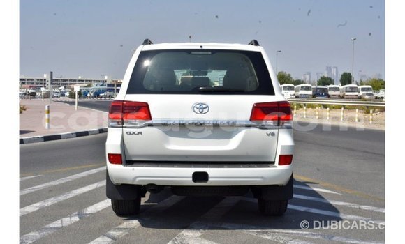 Buy Import Toyota Land Cruiser White Car in Import - Dubai in Burkina Faso Buy Import Toyota Land Cruiser White Car in Import - Dubai in Burkina Faso