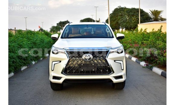 Buy Import Toyota Fortuner White Car in Import - Dubai in Burkina Faso Buy Import Toyota Fortuner White Car in Import - Dubai in Burkina Faso