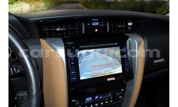 Buy Import Toyota Fortuner White Car in Import - Dubai in Burkina Faso Buy Import Toyota Fortuner White Car in Import - Dubai in Burkina Faso