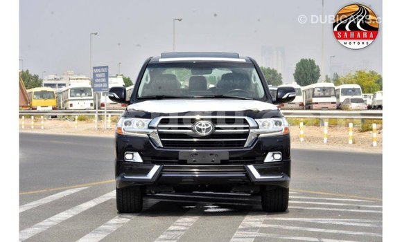 Sayi Imported Toyota Land Cruiser Black Mota in Import - Dubai a Burkina Faso Sayi Imported Toyota Land Cruiser Black Mota in Import - Dubai a Burkina Faso