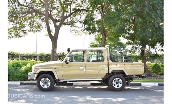 Sayi Imported Toyota Land Cruiser M Mota in Import - Dubai a Burkina Faso Sayi Imported Toyota Land Cruiser M Mota in Import - Dubai a Burkina Faso