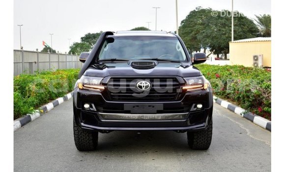 Sayi Imported Toyota Land Cruiser Black Mota in Import - Dubai a Burkina Faso Sayi Imported Toyota Land Cruiser Black Mota in Import - Dubai a Burkina Faso