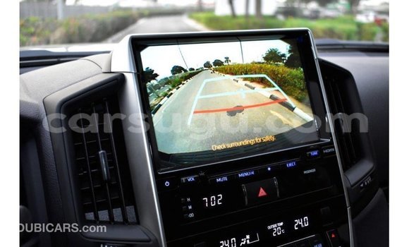 Sayi Imported Toyota Land Cruiser Black Mota in Import - Dubai a Burkina Faso Sayi Imported Toyota Land Cruiser Black Mota in Import - Dubai a Burkina Faso