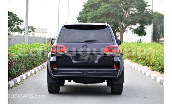 Sayi Imported Toyota Land Cruiser Black Mota in Import - Dubai a Burkina Faso Sayi Imported Toyota Land Cruiser Black Mota in Import - Dubai a Burkina Faso