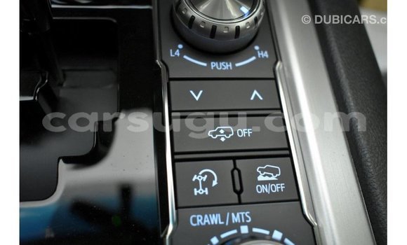 Sayi Imported Toyota Land Cruiser Sauran Mota in Import - Dubai a Burkina Faso Sayi Imported Toyota Land Cruiser Sauran Mota in Import - Dubai a Burkina Faso