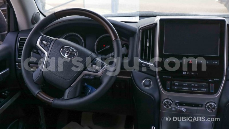 Big with watermark toyota land cruiser burkina faso import dubai 5169