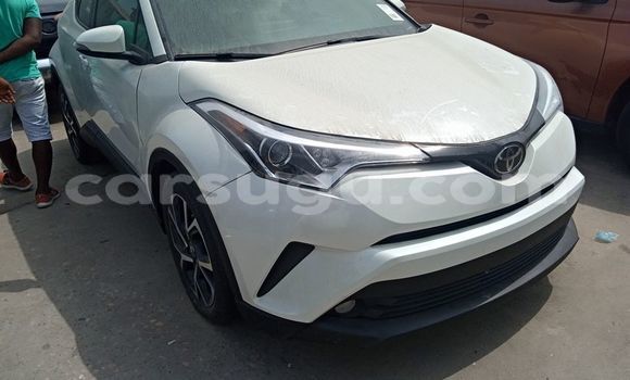 Acheter Occasion Voiture Toyota C-HR Autre à Ouagadougou, Burkina-Faso Acheter Occasion Voiture Toyota C-HR Autre à Ouagadougou, Burkina-Faso