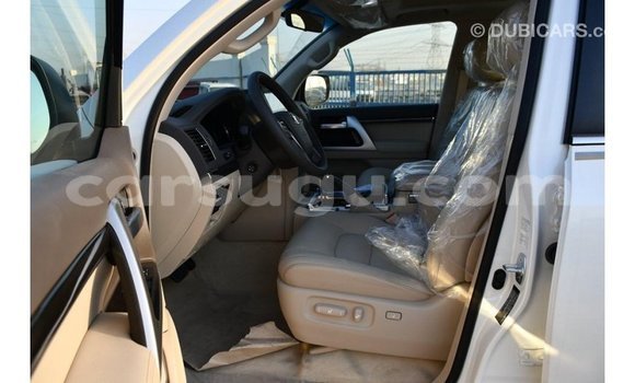 Buy Import Toyota Land Cruiser White Car in Import - Dubai in Burkina Faso Buy Import Toyota Land Cruiser White Car in Import - Dubai in Burkina Faso