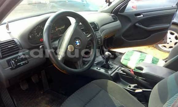 Acheter Occasion Voiture BMW 3–Series Gris à Ouagadougou, Burkina-Faso Acheter Occasion Voiture BMW 3–Series Gris à Ouagadougou, Burkina-Faso