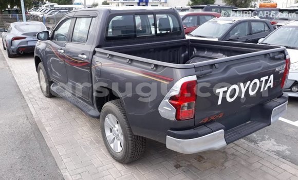 Acheter Import Voiture Toyota Hilux Autre à Import - Dubai, Burkina-Faso Acheter Import Voiture Toyota Hilux Autre à Import - Dubai, Burkina-Faso