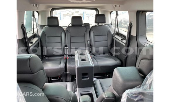 Buy Import Peugeot Traveller Black Car in Import - Dubai in Burkina Faso Buy Import Peugeot Traveller Black Car in Import - Dubai in Burkina Faso