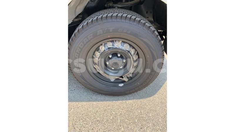 Big with watermark toyota hilux burkina faso import dubai 5202