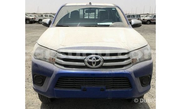 Sayi Imported Toyota Hilux Blue Mota in Import - Dubai a Burkina Faso Sayi Imported Toyota Hilux Blue Mota in Import - Dubai a Burkina Faso