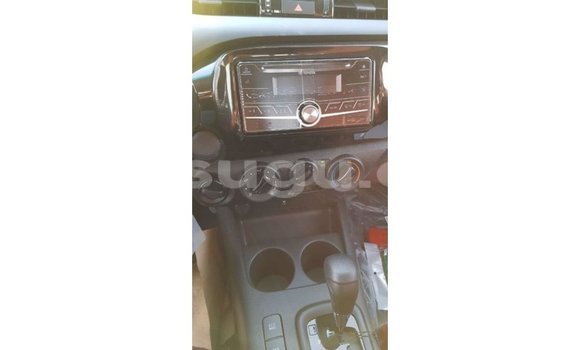 Sayi Imported Toyota Hilux Black Mota in Import - Dubai a Burkina Faso Sayi Imported Toyota Hilux Black Mota in Import - Dubai a Burkina Faso