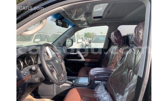 Sayi Imported Toyota Land Cruiser Black Mota in Import - Dubai a Burkina Faso Sayi Imported Toyota Land Cruiser Black Mota in Import - Dubai a Burkina Faso