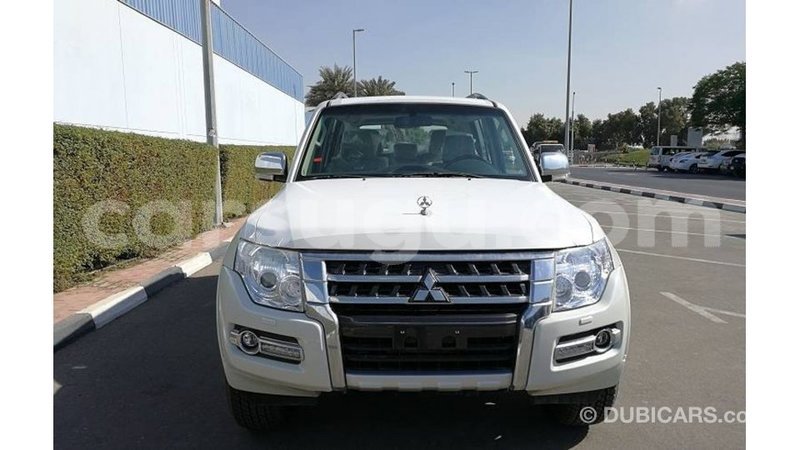 Big with watermark mitsubishi pajero burkina faso import dubai 5213