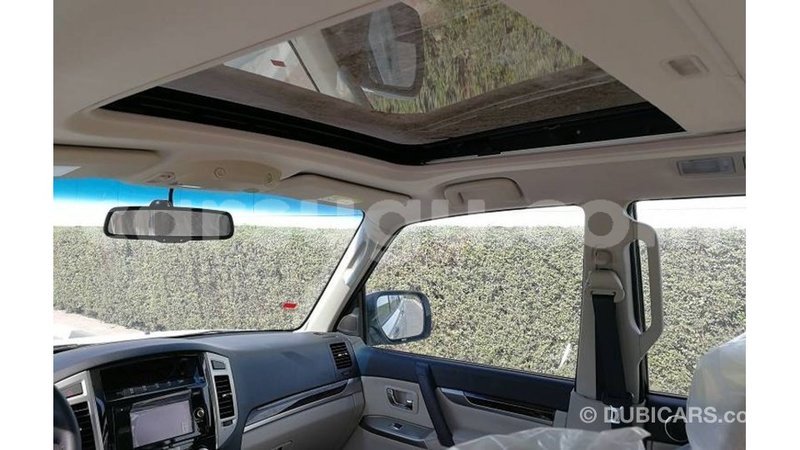 Big with watermark mitsubishi pajero burkina faso import dubai 5213