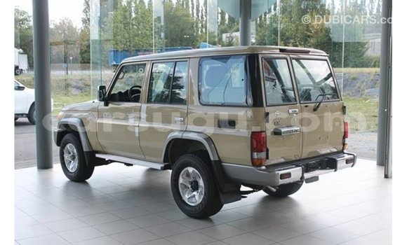 Sayi Imported Toyota Land Cruiser M Mota in Import - Dubai a Burkina Faso Sayi Imported Toyota Land Cruiser M Mota in Import - Dubai a Burkina Faso