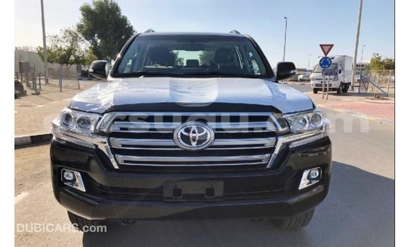 Sayi Imported Toyota Land Cruiser Black Mota in Import - Dubai a Burkina Faso Sayi Imported Toyota Land Cruiser Black Mota in Import - Dubai a Burkina Faso