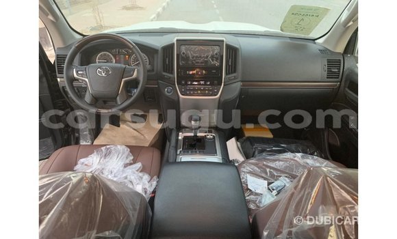 Sayi Imported Toyota Land Cruiser Black Mota in Import - Dubai a Burkina Faso Sayi Imported Toyota Land Cruiser Black Mota in Import - Dubai a Burkina Faso