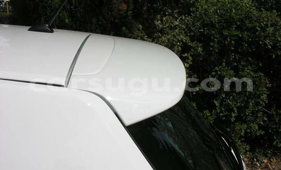 Acheter Occasion Voiture Toyota Auris Blanc à Ouagadougou, Burkina-Faso Acheter Occasion Voiture Toyota Auris Blanc à Ouagadougou, Burkina-Faso