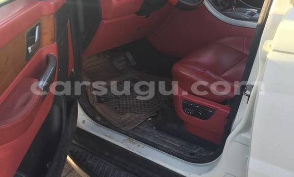 Acheter Occasion Voiture Land Rover Range Rover Blanc à Ouagadougou, Burkina-Faso Acheter Occasion Voiture Land Rover Range Rover Blanc à Ouagadougou, Burkina-Faso