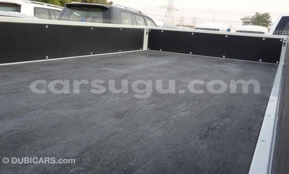 Acheter Import Voiture Mitsubishi i Blanc à Import - Dubai, Burkina-Faso Acheter Import Voiture Mitsubishi i Blanc à Import - Dubai, Burkina-Faso