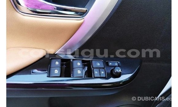 Acheter Import Voiture Toyota Fortuner Blanc à Import - Dubai, Burkina-Faso Acheter Import Voiture Toyota Fortuner Blanc à Import - Dubai, Burkina-Faso