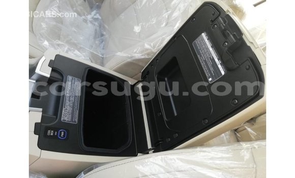 Buy Import Toyota Land Cruiser White Car in Import - Dubai in Burkina Faso Buy Import Toyota Land Cruiser White Car in Import - Dubai in Burkina Faso