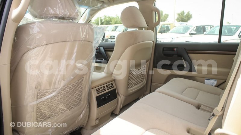 Big with watermark toyota land cruiser burkina faso import dubai 5235