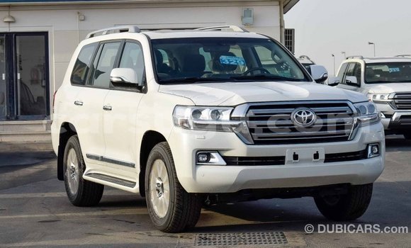 Buy Import Toyota Land Cruiser White Car in Import - Dubai in Burkina Faso Buy Import Toyota Land Cruiser White Car in Import - Dubai in Burkina Faso