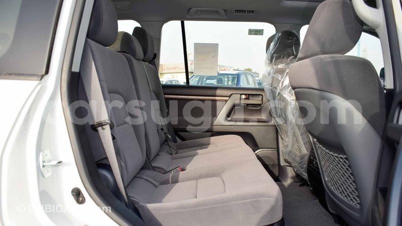 Big with watermark toyota land cruiser burkina faso import dubai 5238