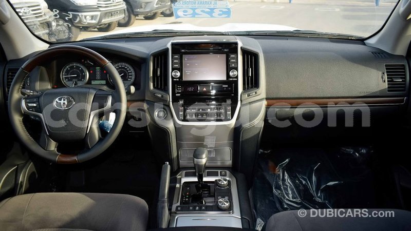 Big with watermark toyota land cruiser burkina faso import dubai 5239