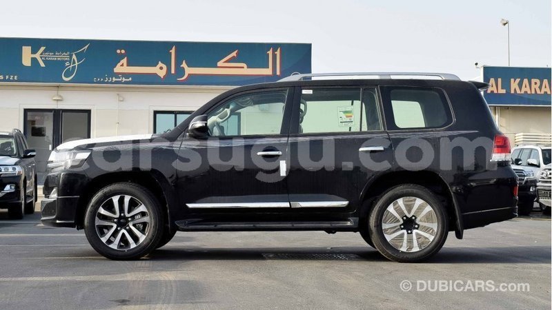 Big with watermark toyota land cruiser burkina faso import dubai 5243