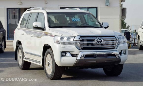 Buy Import Toyota Land Cruiser White Car in Import - Dubai in Burkina Faso Buy Import Toyota Land Cruiser White Car in Import - Dubai in Burkina Faso