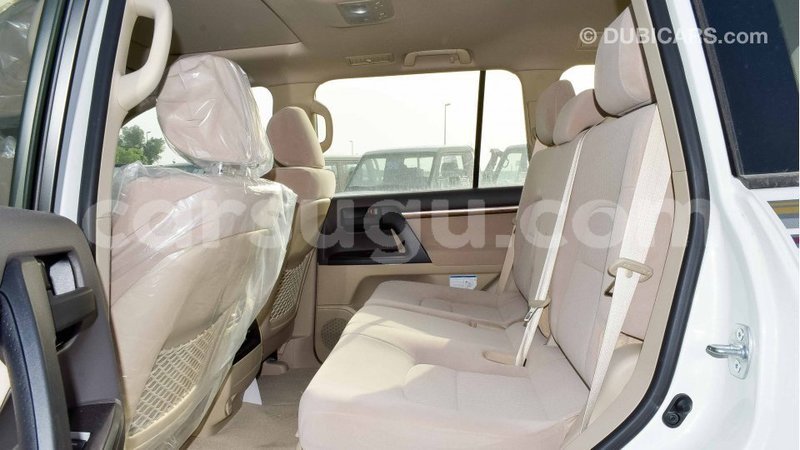 Big with watermark toyota land cruiser burkina faso import dubai 5244