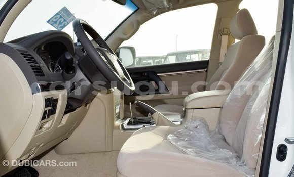 Buy Import Toyota Land Cruiser White Car in Import - Dubai in Burkina Faso Buy Import Toyota Land Cruiser White Car in Import - Dubai in Burkina Faso