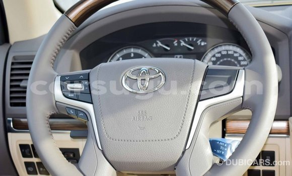 Buy Import Toyota Land Cruiser White Car in Import - Dubai in Burkina Faso Buy Import Toyota Land Cruiser White Car in Import - Dubai in Burkina Faso