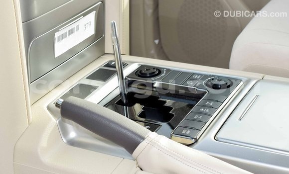 Buy Import Toyota Land Cruiser White Car in Import - Dubai in Burkina Faso Buy Import Toyota Land Cruiser White Car in Import - Dubai in Burkina Faso