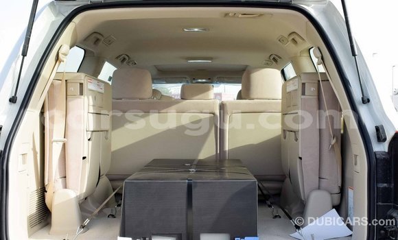 Buy Import Toyota Land Cruiser White Car in Import - Dubai in Burkina Faso Buy Import Toyota Land Cruiser White Car in Import - Dubai in Burkina Faso