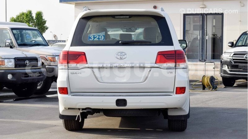 Big with watermark toyota land cruiser burkina faso import dubai 5244